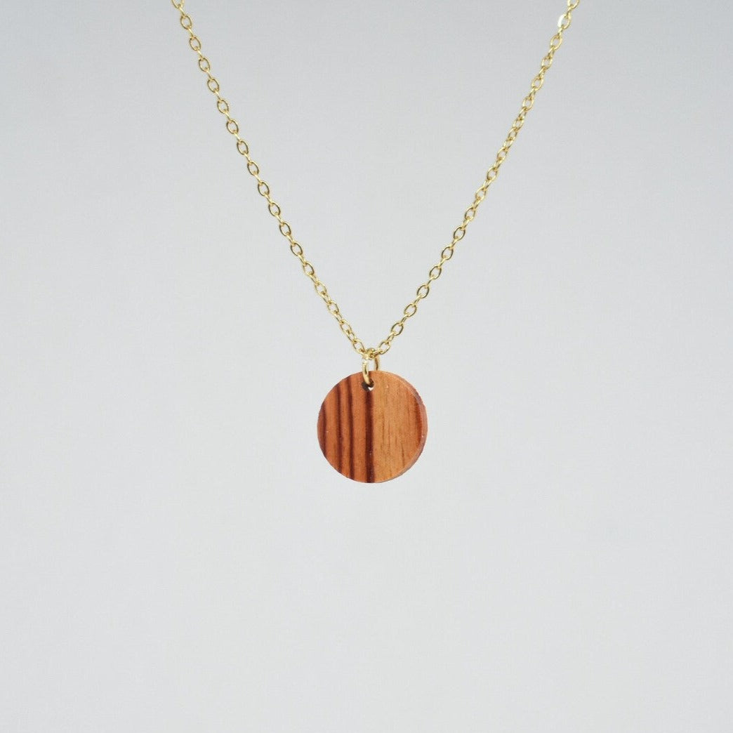 Round wooden necklace - Gold