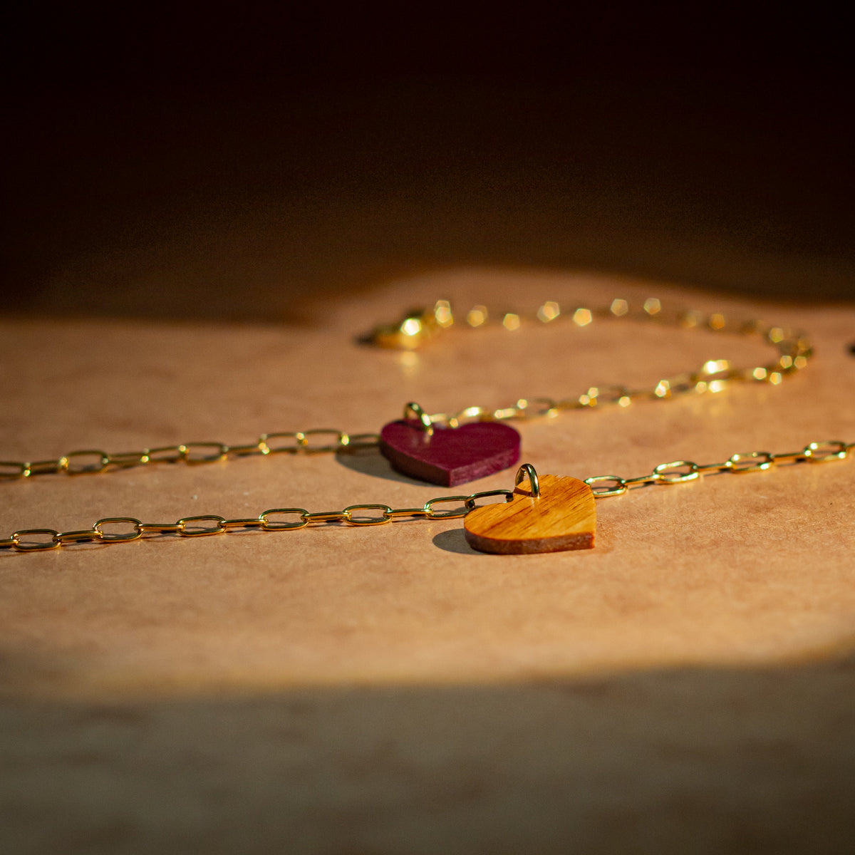 Pulsera de corazón de madera - Dorada