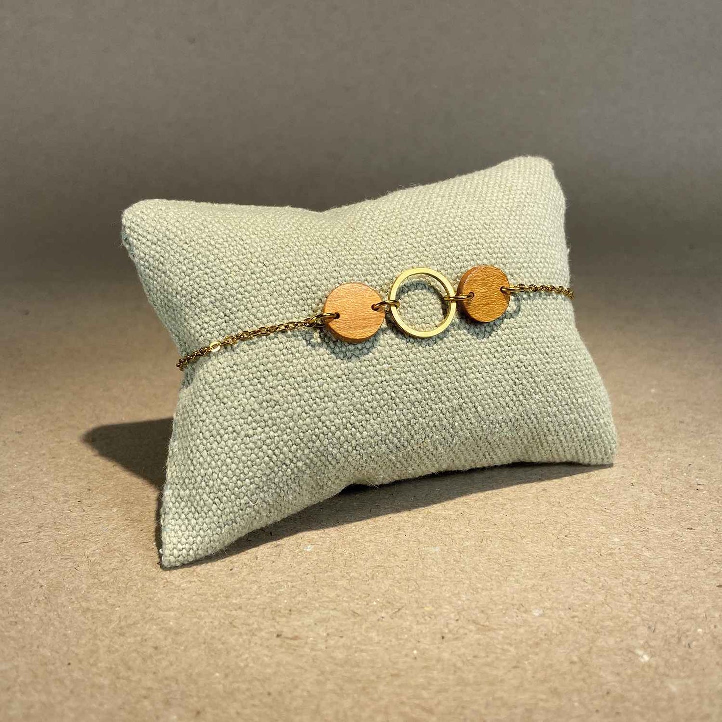 Bracelet rond en bois - Doré
