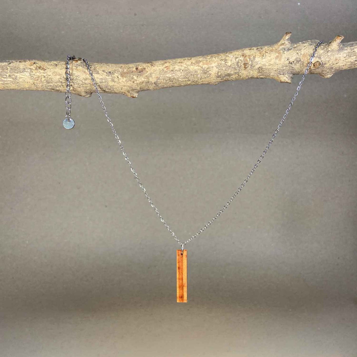 Collier barre en bois - Argenté