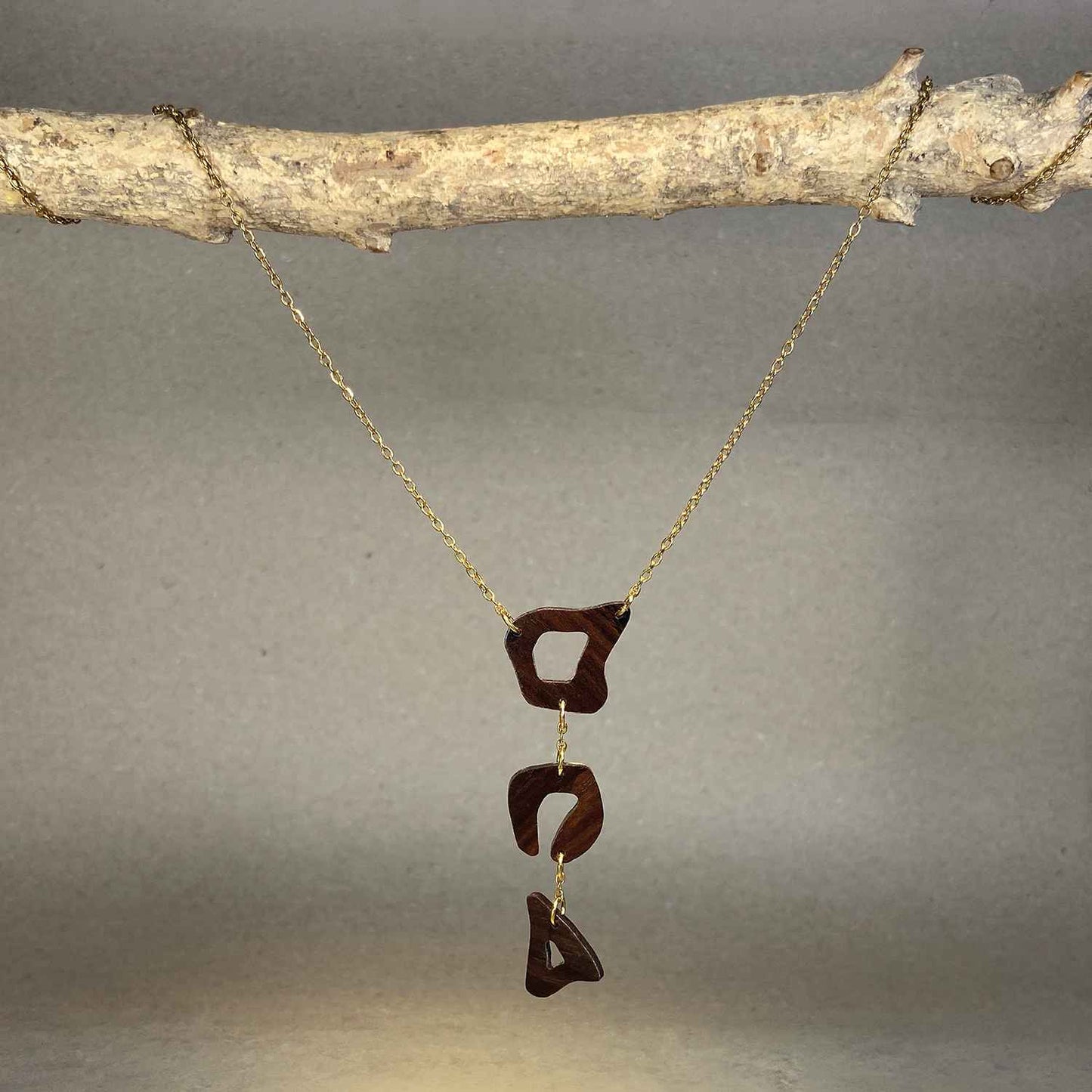 Wooden Leopard Necklace - Gold
